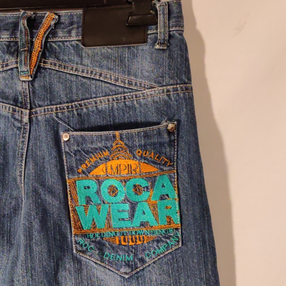 Rocawear Blue Jean Embroidered Vintage Capri Pants